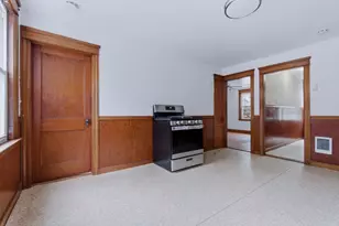 7 3rd Ave, Dudley, MA 01571 - Photo 2