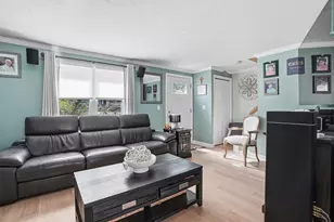 152 S Main St, Uxbridge, MA 01569 - Photo 18