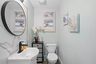 152 S Main St, Uxbridge, MA 01569 - Photo 22
