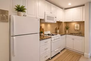 39 Hemenway St, Boston, MA 02115 - Photo 4