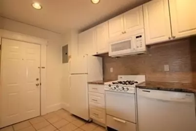 39 Hemenway St #20, Boston, MA 02115 - Photo 4