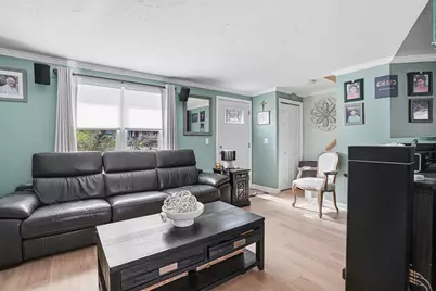 152 S Main Street, Uxbridge, MA 01569 - Photo 18