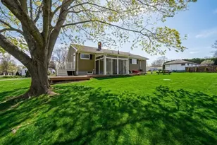 67 Montgomery Rd, Swansea, MA 02777 - Photo 28