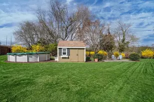 67 Montgomery Rd, Swansea, MA 02777 - Photo 36