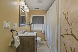 10 3rd Ave, Wareham, MA 02571 - Photo 16