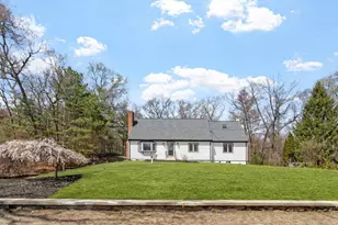 9 Grand St, Wilmington, MA 01887 - Photo 2