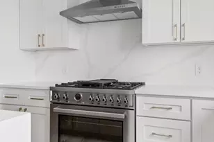 595 Broadway, Somerville, MA 02145 - Photo 4