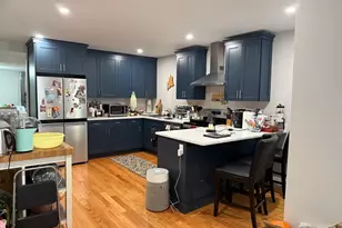 16 Hudson St, Woburn, MA 01801 - Photo 1