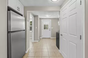 246 Winthrop St, Rehoboth, MA 02769 - Photo 10