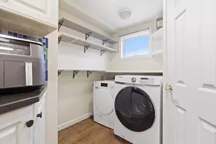245 W Fifth St, Boston, MA 02127 - Photo 10