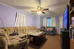 66 Hargraves St, Fall River, MA 02723 - Photo 6