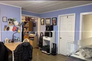 66 Hargraves St, Fall River, MA 02723 - Photo 2