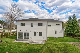 100 Woodbine Cir, Needham, MA 02494 - Photo 34