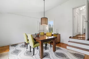 194 Center St, Yarmouth, MA 02675 - Photo 10