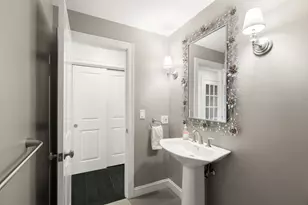 214 Upland Rd, Newton, MA 02460 - Photo 12