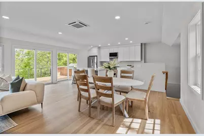 162 Main St, Barnstable, MA 02655 - Photo 6