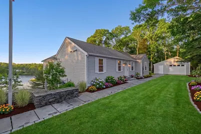 162 Main St, Barnstable, MA 02655 - Photo 1