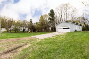 46 Berkley St, Pittsfield, MA 01201 - Photo 22