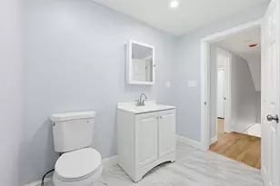 185 Suffolk Ave, Revere, MA 02151 - Photo 16