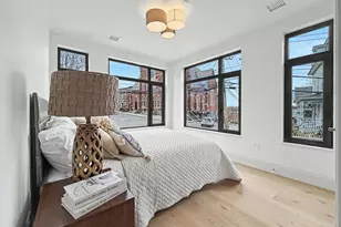 34 Oak St, Boston, MA 02136 - Photo 14