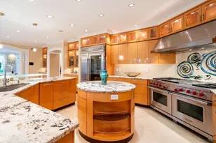 16 Meriam St, Lexington, MA 02420 - Photo 12