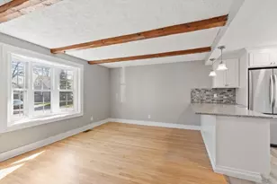 44 Dexter St, Peabody, MA 01960 - Photo 16