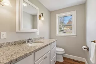 44 Dexter St, Peabody, MA 01960 - Photo 18