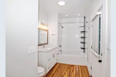 35 Oak Ave, Worcester, MA 01605 - Photo 10