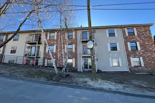 10 Hemans St, Worcester, MA 01605 - Photo 4