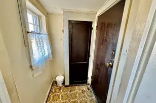 30 Lucas St, New Bedford, MA 02744 - Photo 14
