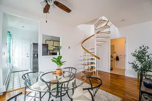 86 Walnut St, Boston, MA 02122 - Photo 4