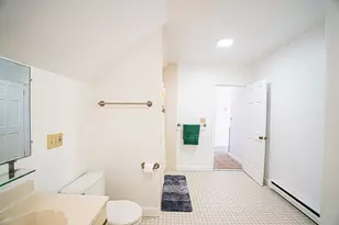 86 Walnut St, Boston, MA 02122 - Photo 12