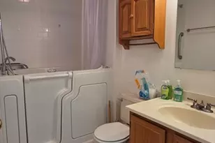 204 Treasure Island Rd, Webster, MA 01570 - Photo 12