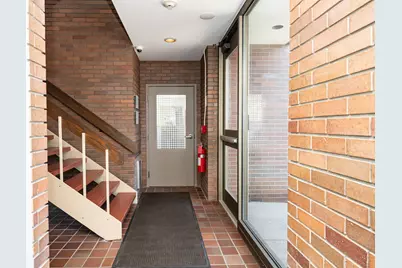 20 Conant St #1B, Danvers, MA 01923 - Photo 4