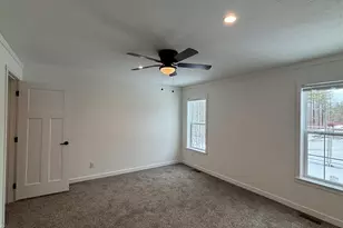 21 Pinrock Dr, Sturbridge, MA 01566 - Photo 14