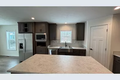 21 Pinrock Drive, Sturbridge, MA 01566 - Photo 6