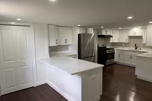 9 Glen Ave, Burlington, MA 01803 - Photo 2