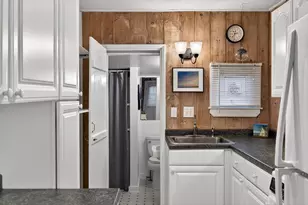 887 Commercial St, Provincetown, MA 02657 - Photo 30
