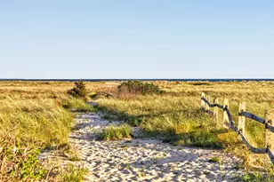887 Commercial St, Provincetown, MA 02657 - Photo 10