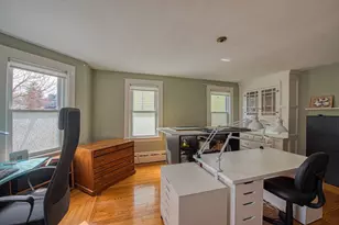 69 Maple St, New Bedford, MA 02740 - Photo 18
