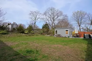 108 Caswell St, New Bedford, MA 02745 - Photo 12