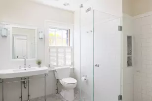 280 Warren St, Brookline, MA 02445 - Photo 22