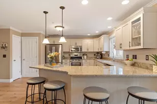 218 Rangeway Rd, Billerica, MA 01862 - Photo 10