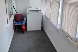 360 Hamilton St, Worcester, MA 01604 - Photo 6