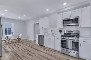 73 Walnut St, Dedham, MA 02026 - Photo 2