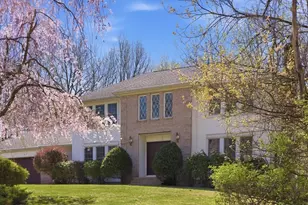 15 Blue Sky Dr, Westfield, MA 01085 - Photo 2