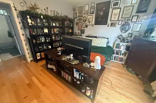 29 Waverly St, Boston, MA 02135 - Photo 4