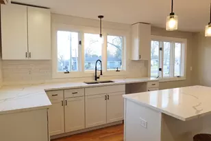 105 Overlook Dr, Springfield, MA 01118 - Photo 4