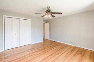 61 Hillview Ln, Northbridge, MA 01588 - Photo 12