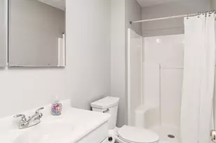 61 Hillview Ln, Northbridge, MA 01588 - Photo 16